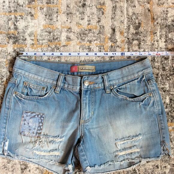 OLD NAVY DENIM SHORTS! EUC! SIZE 6! - Picture 2 of 5